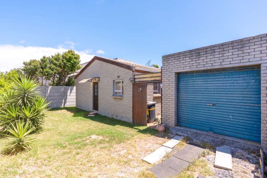 1 Bedroom Property for Sale in Brooklyn Western Cape